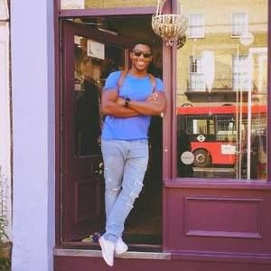 Meet your Posher, Evan